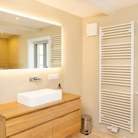 Hanjes Kapitaenshaus * Nebel