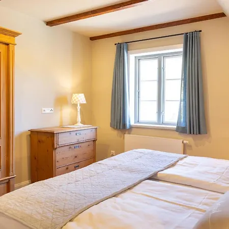 Dom wakacyjny Hanjes Kapitaenshaus Nebel